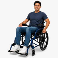 Fauteuil roulant manuel pliable avec sièges ergonomiques, repose-pieds réglables et grandes roues arrière pour la mobilité quotidienne