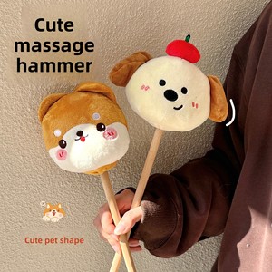 Martillo de masaje creativo y adorable para mascotas, martillo de golpeteo con cabeza en forma de manzana, martillo de peluche pequeño para masaje de meridianos en cuello, hombros, piernas y espalda. - Product Image 3
