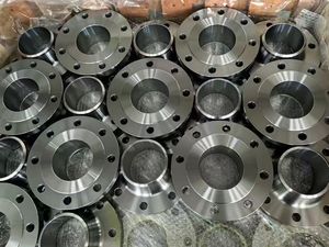 Nhà máy thép carbon ổ cắm Hàn mặt bích ASME b16.5 cl300 ASTM <span class=keywords><strong>A105</strong></span> nhà sản xuất giá - Product Image 3