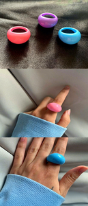 Anillo de Resina Hecho a Mano para Mujer, Joyería Artística Única de Resina con Acabado Brillante, Anillo Moderno, Anillo Ligero de Moda - Product Image 5