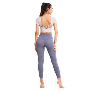 Mallas de yoga sólidas para mujer, mallas de cintura alta con etiqueta privada personalizada para levantar glúteos - Product Image 4