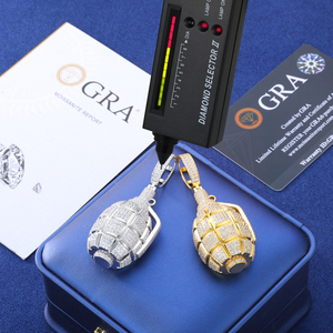 Joyería fina de estilo Punk Hip Hop para hombre chapado en oro plata esterlina 925 Moissanite Iced Out Hand Grenid Shape Pendant - Product Image 4