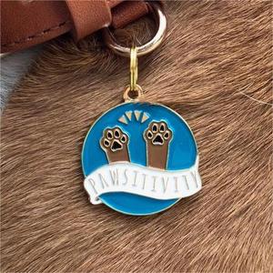 Tùy chỉnh thực hiện miễn phí thiết kế nhà máy quyến rũ Mặt dây chuyền vàng nhỏ kim loại mềm men tùy chỉnh pawsitivity Pet ID Dot Cat tag với khắc - Product Image 3