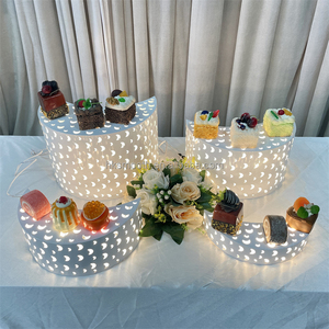 Support à gâteau en métal en forme de lune pour table de mariage, nouveau design, lumière LED blanche, support à gâteau pour table de dessert - Product Image 1