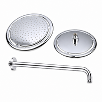 Douche de plafond chromée avec corps en polycarbonate et bras de support réglable pour vestiaire de piscine publique