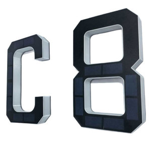 Letras y Números Luminosos para Placas de Puerta, Alimentados por Energía Solar para Exteriores - Product Image 1