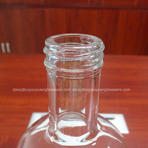 Cheap plain round liquor glass bottles <strong>1</strong> <strong>liter</strong> for vodka whiskey