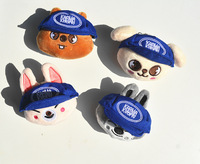 Porte-clés en peluche figurine animalière anthropomorphe mignonne avec chapeau, pendentif breloque mini figurine de collection, cadeau pour jeunes