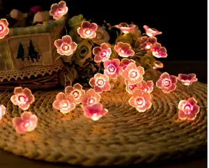 ประเทศจีนผู้ผลิตนำแสงสตริงแครอทดอกไม้ตกแต่งวันหยุดไฟสีสับปะรดโคลเวอร์สีไฟ