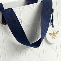Sacs en papier de luxe personnalisés avec logo imprimé pour la promotion de vêtements, bijoux et cadeaux, avec poignée, vente en gros