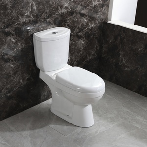 Venta al por mayor de fábrica Juego de piezas de <span class=keywords><strong>baño</strong></span> <span class=keywords><strong>Precio</strong></span> de inodoro Dos inodoros Taza de inodoro de cerámica de color blanco - Product Image 2