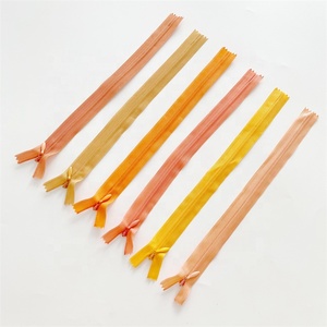 Vente en gros d'usine, haute qualité, 60 cm SBS3 #   Fermeture éclair invisible en nylon multicolore à extrémité fermée, autobloquante, accessoires vestimentaires - Product Image 3