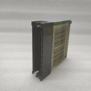 Module de sortie numérique Honeywell ControlEdge HC900 32 points 24 VDC pour systèmes d'automatisation PLC - Product Image 1