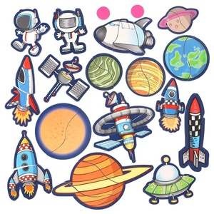 Magnétique Space Conquest Puzzle Book Play Scene for Kids Imagination Play Mix and Match Game avec étui <span class=keywords><strong>de</strong></span> rangement <span class=keywords><strong>de</strong></span> voyage - Product Image 3