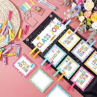 Tableau de classe avec cartes et pinces pour les aides en classe, aides pédagogiques multicolores, 10,234 x 5,734 pouces