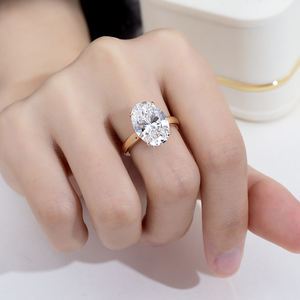 Messi Jewelry MSR-2032 18K <b>Lab</b> Grown Diamond Oval Shape Ring For Women - Product Image 4