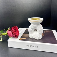 Diffuseur d'aromathérapie de brûleur d'encens de lampe de parfum en céramique portatif de luxe pour des ornements de Cendant d'Arabie du Moyen-Orient d'utilisation de bureau