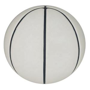 Usine personnalisée nouveau design Outdoor marque Basketball à vendre tout <span class=keywords><strong>basket</strong></span> blanc ligne noire taille 7 TPU - Product Image 5