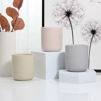 Vente en gros de cadeau promotionnel pots de bougie cylindriques artisanaux en céramique décorative pot de bougie unique de luxe pour la maison