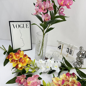 QYYM-516 8 Têtes de Magnolia Qianxi, Décoration Florale Artificielle de Noël de Haute Qualité, Technique Artisanale pour les Occasions de Remise de Diplôme - Product Image 6