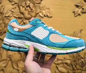 2024 OEM New Arrival kho chất lượng tốt nhất New 2002r cân bằng hỗn hợp màu sắc và đi bộ thể thao phong cách giày - Product Image 2