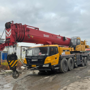 For 90 Ton Used Truck <b>Crane</b> 2018 Model Fully Hydraulic System From China in Good Condition and Quality for Sale - Product Image 1