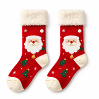 Chaussettes de Noël personnalisées pour femmes et hommes, chaussettes de père Noël rouges festives en jacquard, chaussettes chaudes en polaire pour l'hiver avec bordure en sherpa