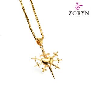 Colgante de Espadas Chapadas en Oro a Través del Corazón, Joyería Gótica Punk Oscura Romántica Medieval Vintage de Acero Inoxidable para Hombres y Mujeres - Product Image 4