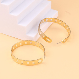 <b>Hoop</b> Earrings Gold Geometric Hollow Circle Party Fashion Zinc Alloy - Product Image 1