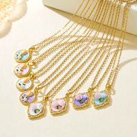 Collier pendentif floral de luxe vintage en cuivre plaqué or avec imitation perle pour femme – Idéal comme cadeau