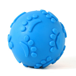 Balle pour chien en TPR écologique, jouet à mâcher durable pour les dents - Product Image 1