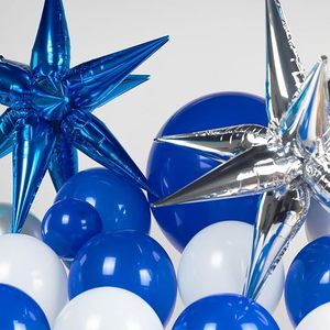 Guirnalda de Globos Azul Rey para Graduación 2026 con Gorros de Papel Metálico, Diplomas, Letras de Felicitación y Estrellas para Fiesta de Graduación 2026 - Product Image 5