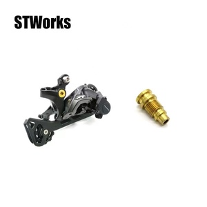 Gr5 Titan-Schraube DA9270 <span class=keywords><strong>R8150</strong></span> R7100 SRAM Rennrad Hinterachse Titan-Legierung Drehpunkt-Schraube TC4 Fahrrad M10 89% Ti-Gehalt - Product Image 6