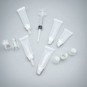 Toptan 10ml 15ml Şeffaf PE Plastik Dağıtıcı Çift Başlıklı İsteğe Bağlı - Açılı Nozul veya Su Damlası Şeklinde Kozmetik Hortum Dağıtıcı - Product Image 1