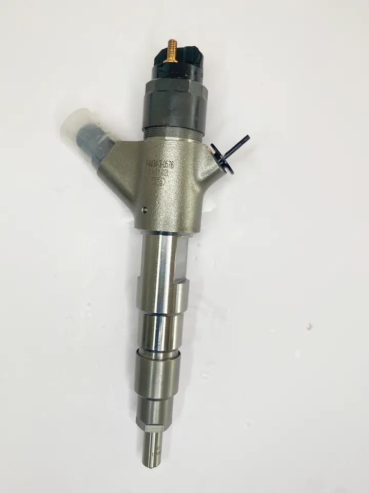 diesel fuel injector nozzle 0445120141 for  Kavz Kurgan Maz Minsk Gaz  Minsk Motoren Werk common rail injector 0445120141