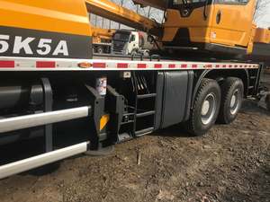 Grúa montada en camión XCM G de China, grúa de brazo recto para camión de 25 toneladas a la venta - Product Image 4