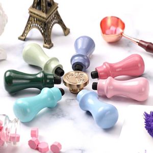 Sceau de cire rouge personnalisé avec logo, manche en bois de rose, pour invitation de mariage, fabriqué en Chine – Meilleure vente - Product Image 1