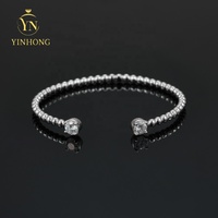 Bijoux simples et agréables Bracelet mince en diamant plaqué or 18 carats Moissanite Double Offre Spéciale ronde Bijoux de mode pour femmes