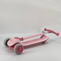 Scooter pour enfants à roues clignotantes réglables en PU en gros Scooter pour enfants à impression légère/Scooter pour enfants pliable portable à 3 roues