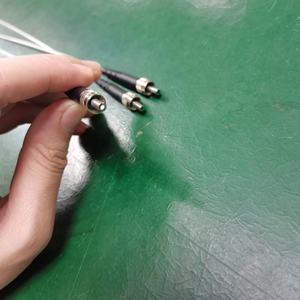 1000 1100um 1350 1800um SMA905 Cordon de fibre optique à quartz - Product Image 5