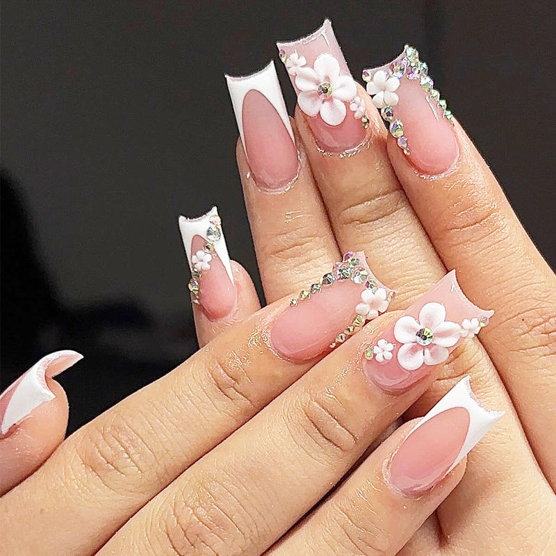 BZ1808 Thousands of Charms