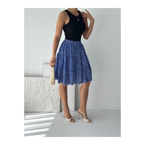 Jupe évasée à volants en tissu froissé à fleurs pour femmes, taille élastique, longueur moyenne - Product Image 2