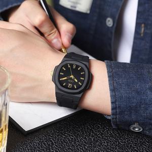Reloj de Cuarzo Único con Correa de Silicona Impermeable para Hombre, Estilo Casual, Oferta Especial para las Fiestas - Product Image 2