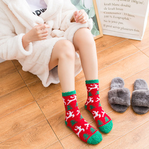 Vente en gros de chaussettes de sapin de Noël pour femmes chaussettes de sol en velours de corail épaissi nœud <span class=keywords><strong>fantaisie</strong></span> respirant longueur d'équipage pour un usage quotidien corps - Product Image 5