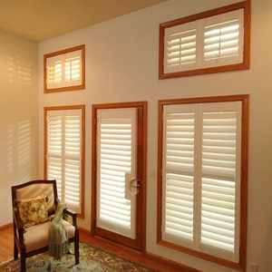 Chuyên Nghiệp Sản Xuất Bán Trực Tiếp Có Thể Điều Chỉnh Gấp Bên Ngoài Đồn Điền Cửa Sổ Màn Trập - Product Image 3