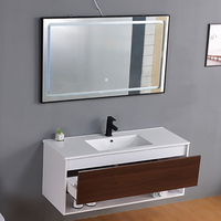 Meuble-lavabo mural moderne en contreplaqué résistant à l'eau avec miroir, vasque en céramique et armoire de salle de bain