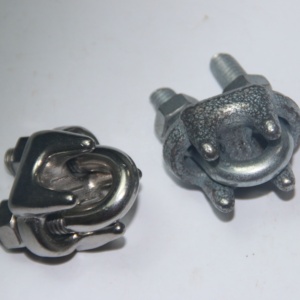 Abrazaderas en U de Acero Negro, Diámetro de la Tapa de 12 mm, Clase 8.8 Métrica, Herrajes Roscados Estándar - Product Image 2