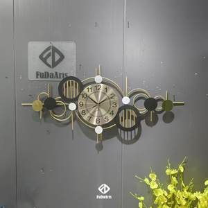 Horloge murale décorative moderne de luxe en métal doré 89*42cm, grande taille, pour salon, décoration intérieure, cadeau, livraison directe DDP - Product Image 3