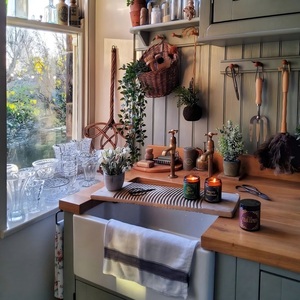 Smalto Resistente alle Macchie Cotto a Oltre 1200 Gradi ° Lavabo Ceramico Semi-Incassato da 24, 30, 33 Pollici per Casa e Hotel - Product Image 3