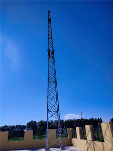Torre Guyed, torre <span class=keywords><strong>de</strong></span> <span class=keywords><strong>antena</strong></span> <span class=keywords><strong>de</strong></span> microondas, torre <span class=keywords><strong>de</strong></span> acero <span class=keywords><strong>de</strong></span> celosía, Torre galvanizada en baño caliente - Product Image 5